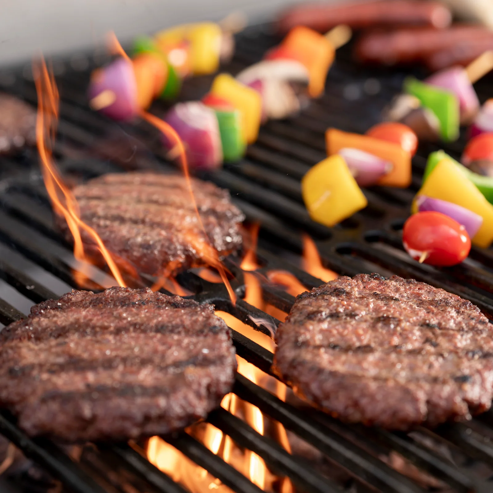 Parrilla a Carbón Char Griller Pro Deluxe (PRÓXIMAMENTE DISPONIBLE)